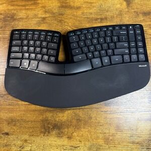 Microsoft Sculpt Ergonomic Keyboard Wireless Split Design Black *No batter Cover